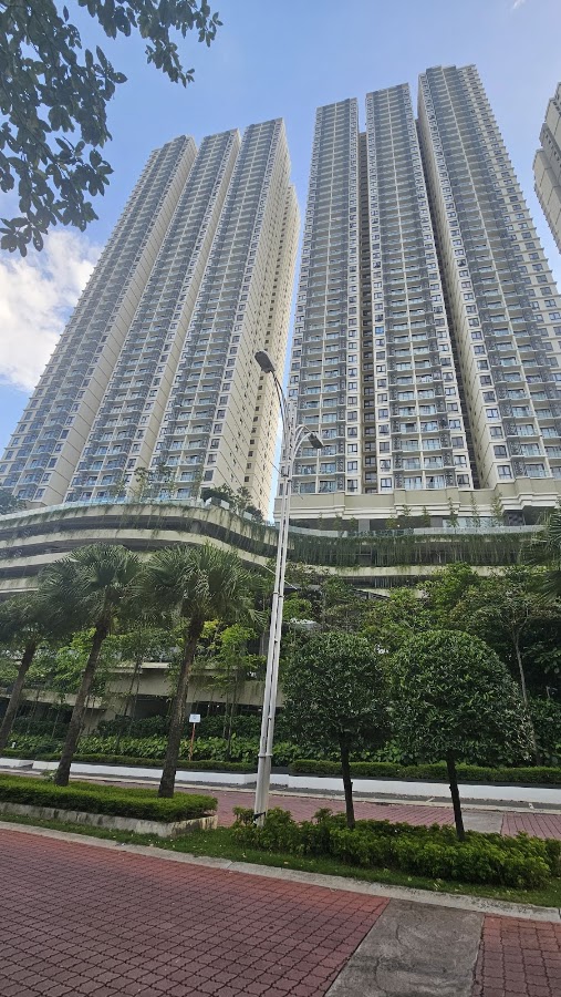 Laurel Residence: two of the towers from the street