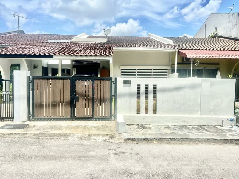 Taman Tun Dr Ismail: main photo