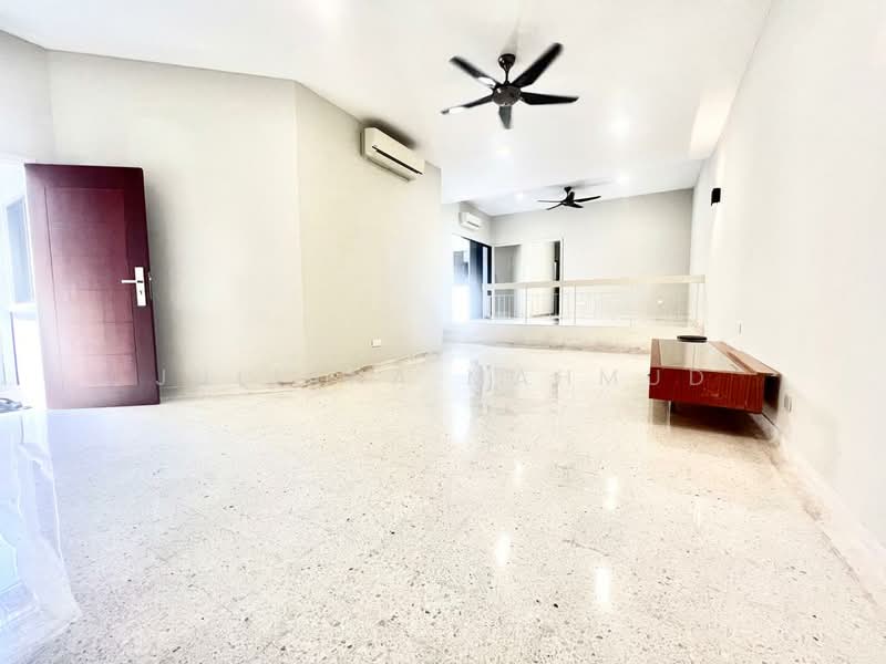 Taman Tun Dr Ismail: photo