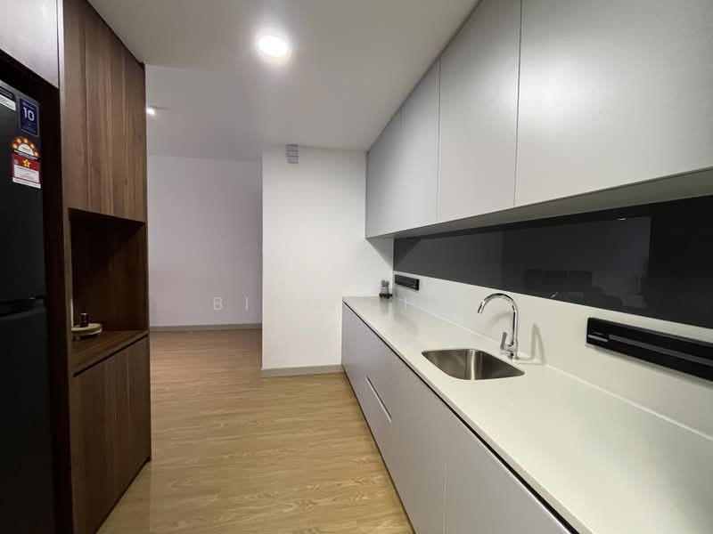 Residensi Astrea: photo