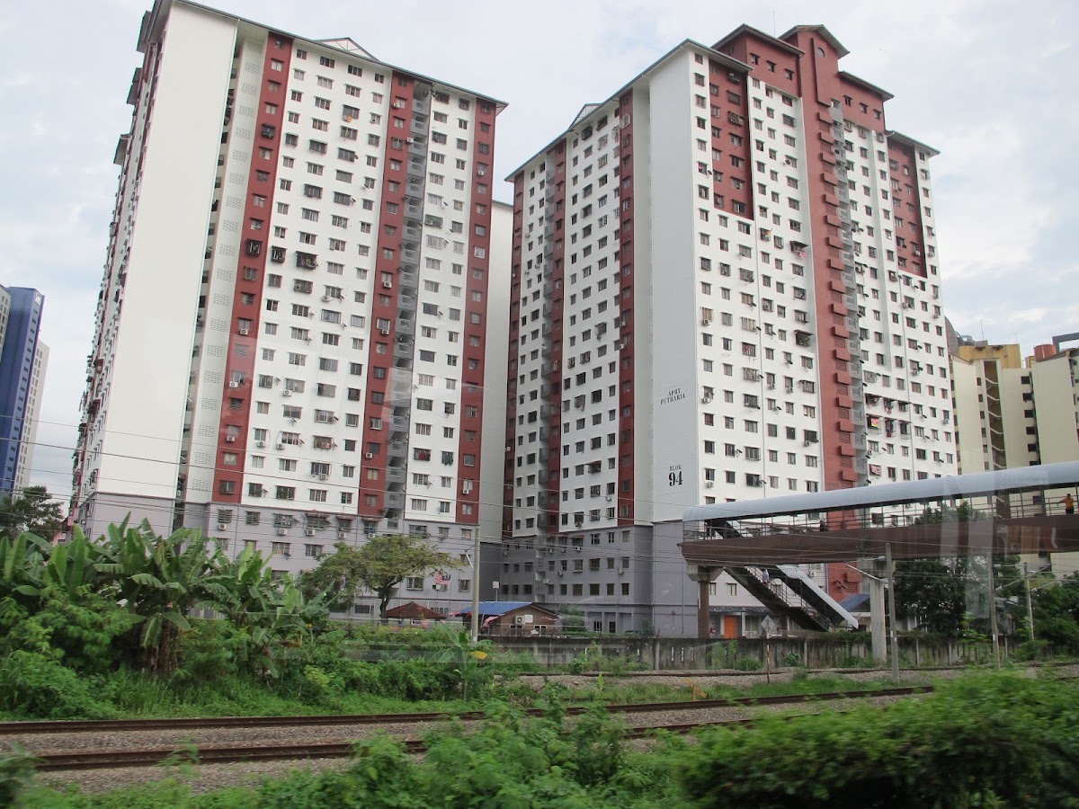 Putra Ria Apartment: the two towers seen across the railway
