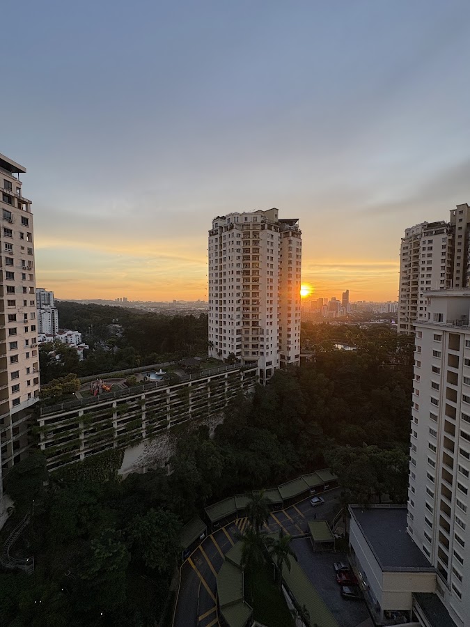 Acacia @ The Park Residences: sunset over the neighbourhood from a high floor