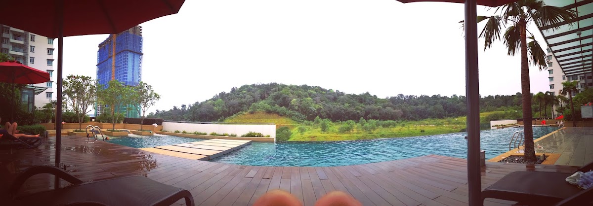 Saville @ The Park Bangsar: the infinity pool facing a wooded hill