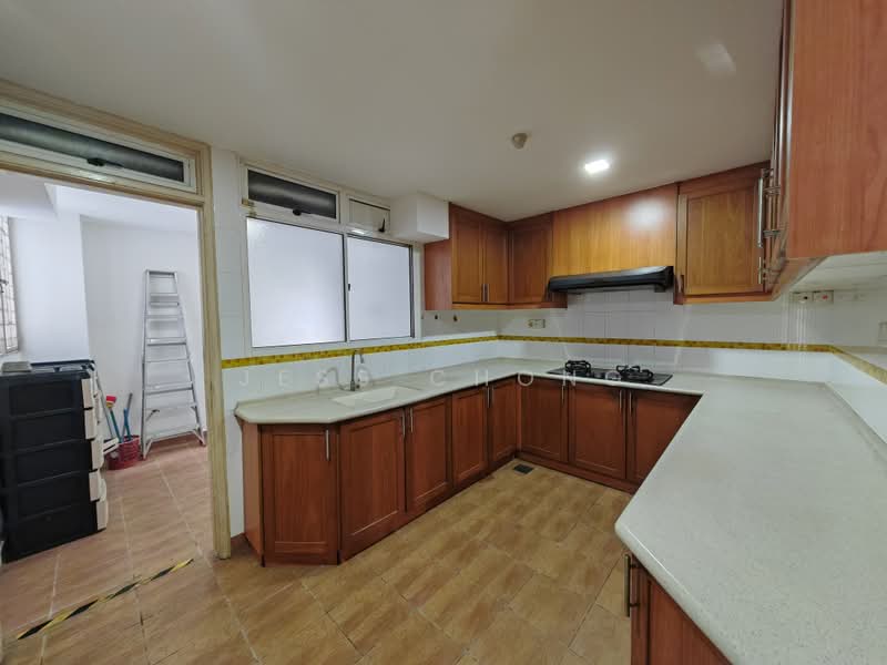 The Residence Condominium @ TTDI: photo