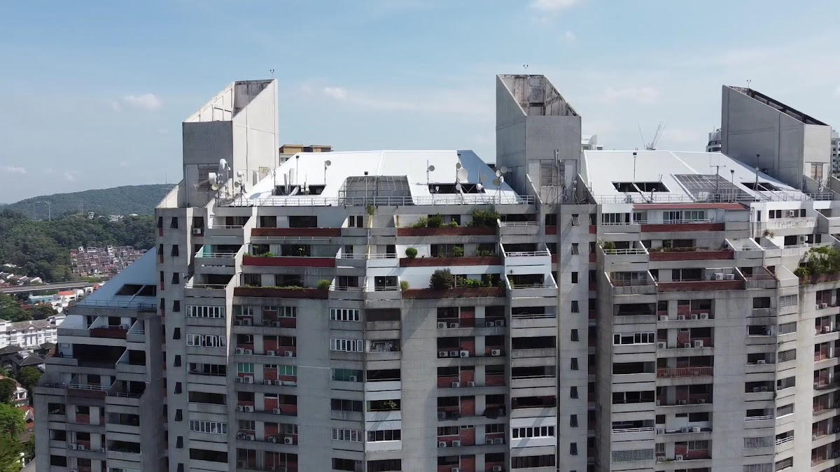 Sri Wangsaria: the block's terraced upper floors from the air