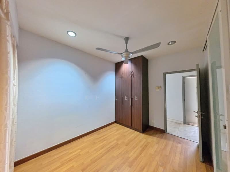 The Residence Condominium @ TTDI: photo