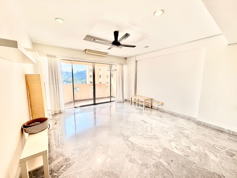 Villa Flora, Taman Tun Dr Ismail: photo